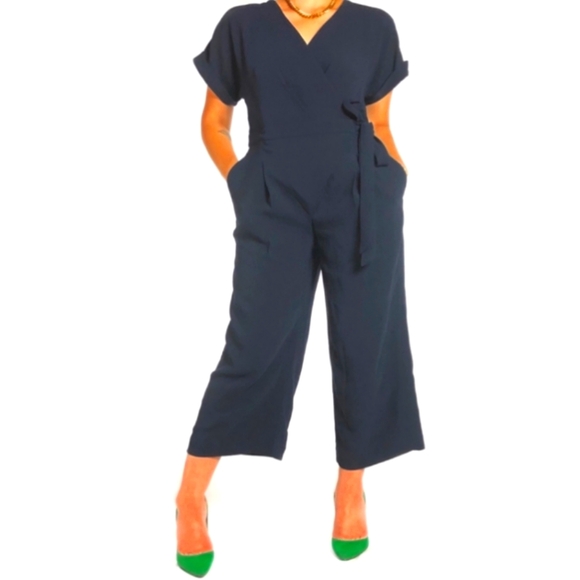 Banana Republic Jumpsuit - Picture 6 of 13